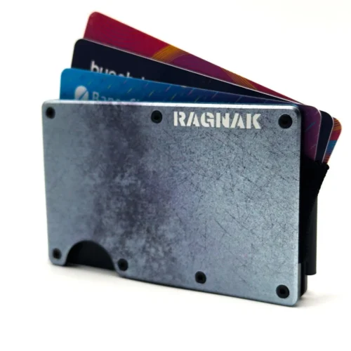 Billetera Ragnak Stone con tarjetas