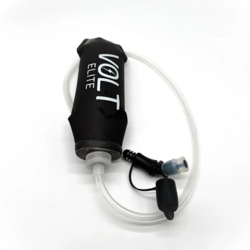 Botella de hidratación con manguera y agua