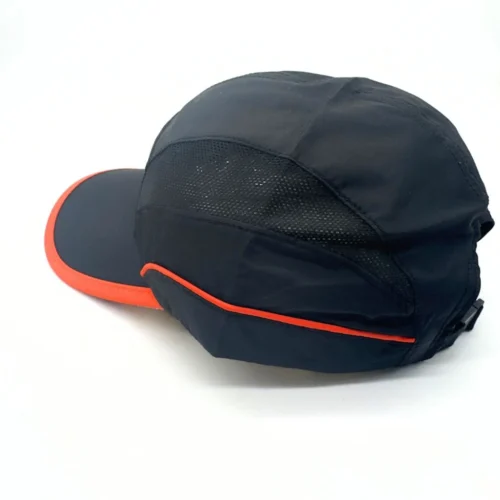 Gorra running negra de atrás